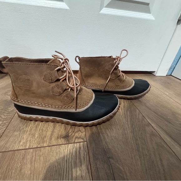 Sorel Out 'N About boot - Picture 4 of 9